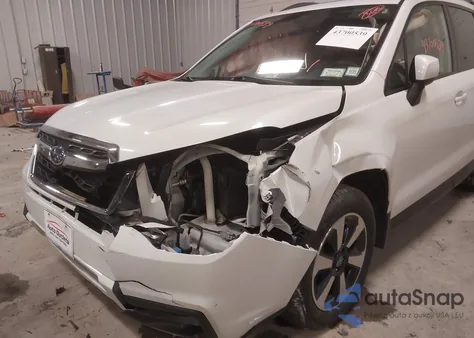 2017 Subaru Forester 2.5I Premium из США, поврежденный, VIN JF2SJAEC0HH413162